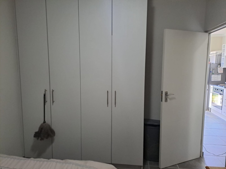 To Let 1 Bedroom Property for Rent in Mooiberge Western Cape